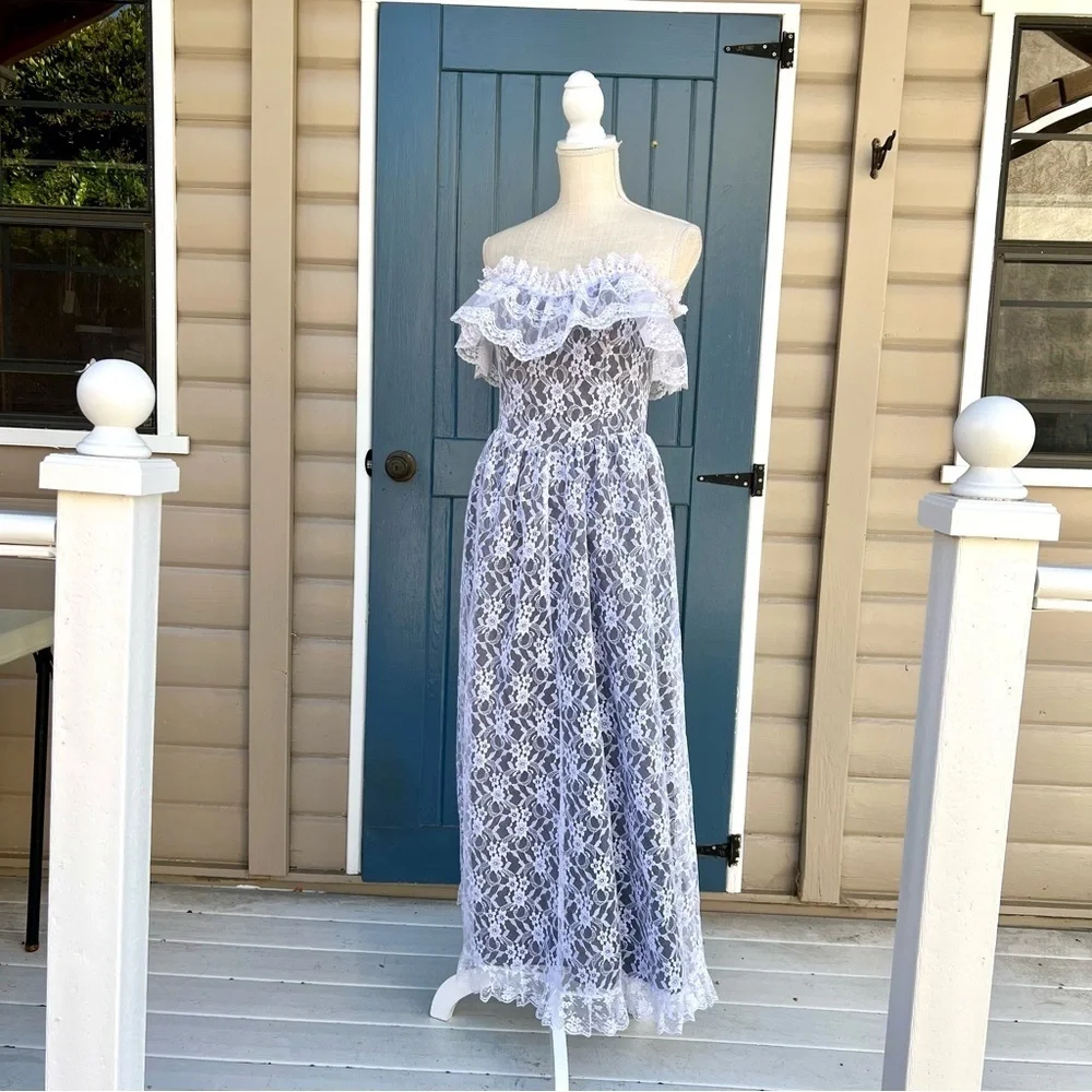 Vintage 1950s lace off the shoulder maxi dress Women’s XS